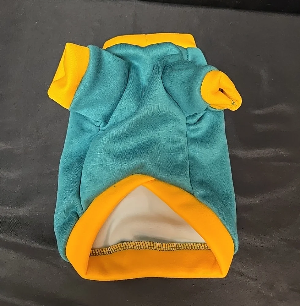 Size Small Dog Apparel Vest Green & Yellow With Bears